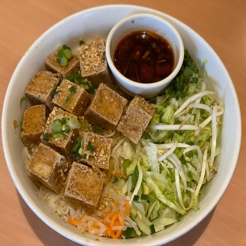 21. Rice Noodles with Tofu