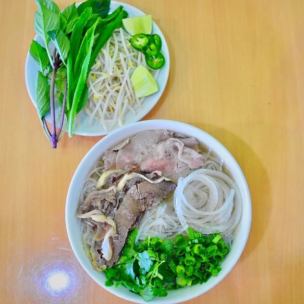 P9. Pho with Rare Steak & Flank